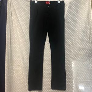 NEW BLACK PANTS SIZE 11